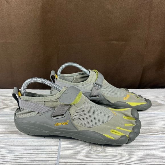 Vibram FiveFingers KSO Grey Green Barefoot Minimalist Running Shoe Womens Size 9 - Picture 1 of 11